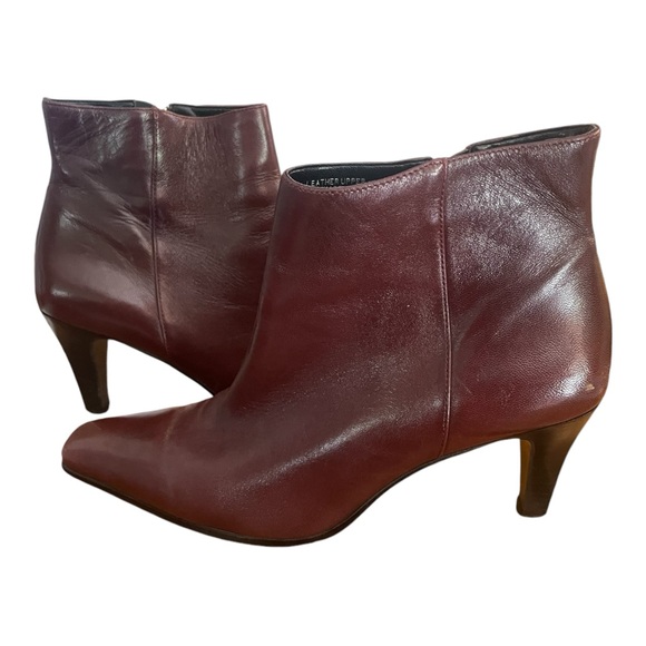 Etienne Aligner women’s  "Filly" Brown Patent Leather Square Toe Ankle Boots 7 M - Picture 9 of 12